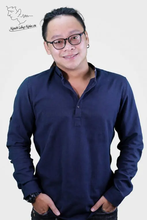 Người Lắng Nghe Hoàng Khôi