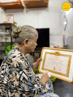 Người Lắng Nghe Người nữ cựu chiến binh - Người Lắng Nghe và những hồi ức không quên