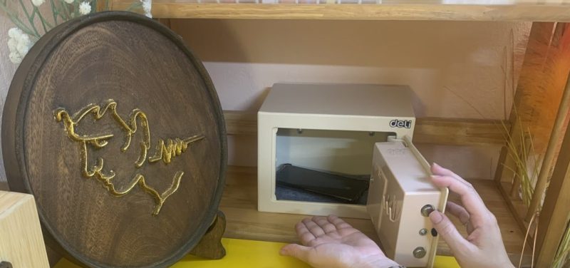 Người Lắng Nghe Tôi Stress, Tôi đã tới Trạm Lắng Nghe để có Người Lắng Nghe