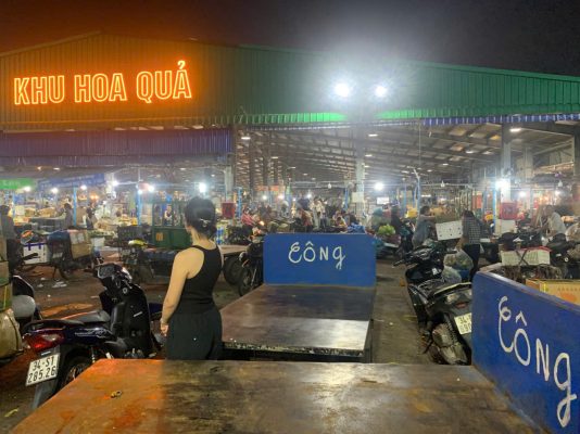 Người Lắng Nghe Đi chợ để được lắng nghe