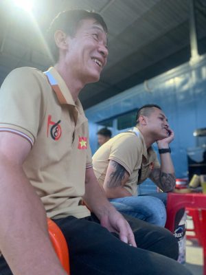 Người Lắng Nghe Người vận chuyển của nhân dân Hải Phòng
