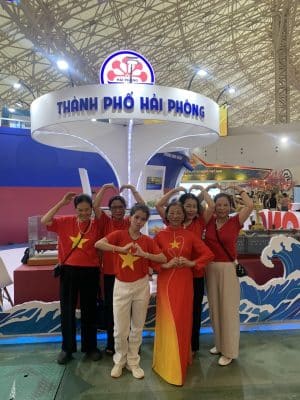 Người Lắng Nghe Người vận chuyển của nhân dân Hải Phòng